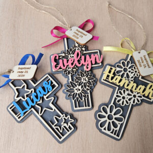 lesen križ za krst, obhajilo in birmo z imenom 8x12 cm